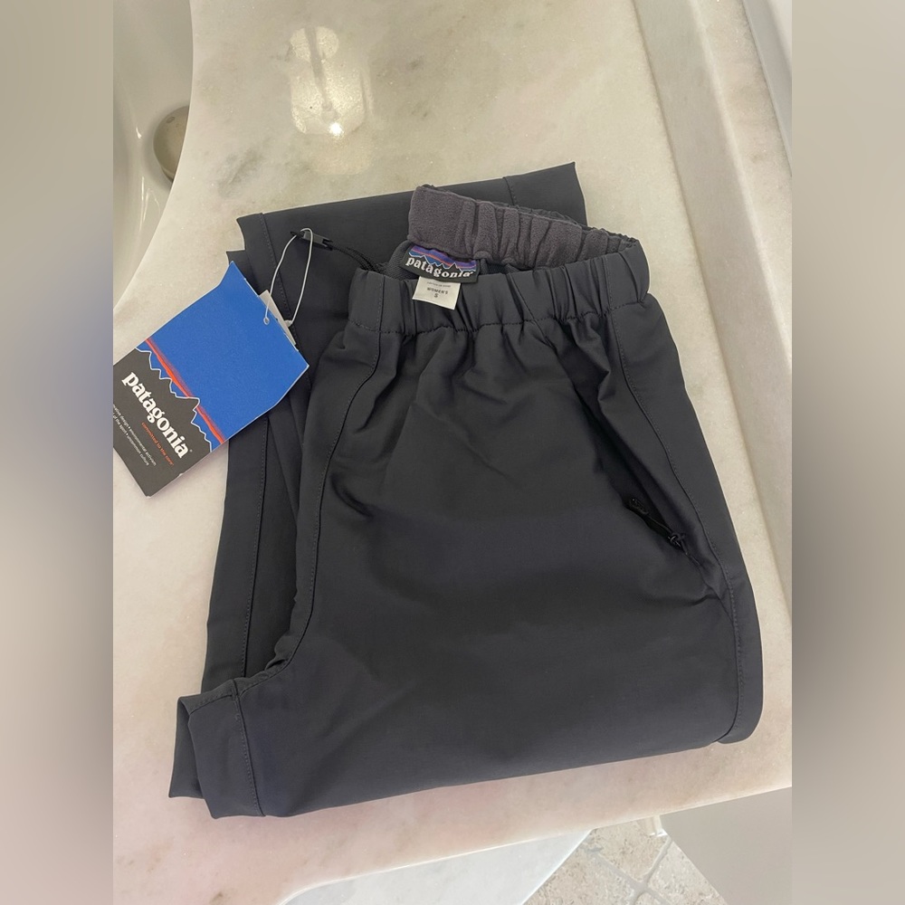 Patagonia Woman’s french Roast Waterproof Pants